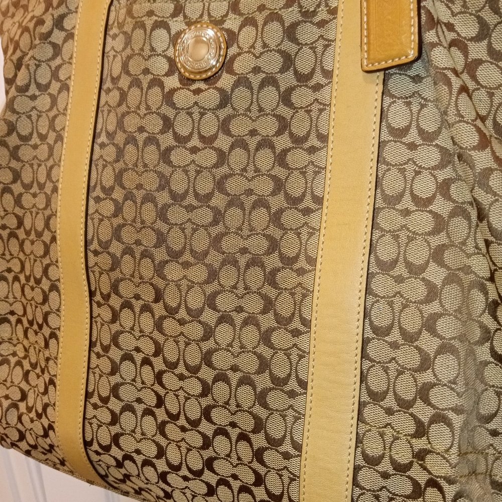 * COACH, Tan Khaki Brown Signature LARGE Tote Handbag Leather Straps Canvas
